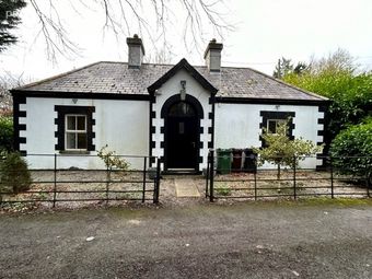 Back Gate Lodge, Courtown Demesne, Duncreevan, Kilcock, Co. Kildare - Image 2