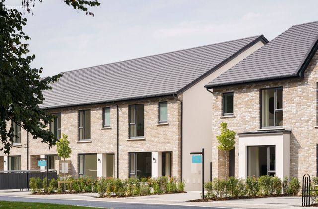 5 Harpur Park View, Harpur Lane, Leixlip, Leixlip, Co. Kildare - Click to view photos