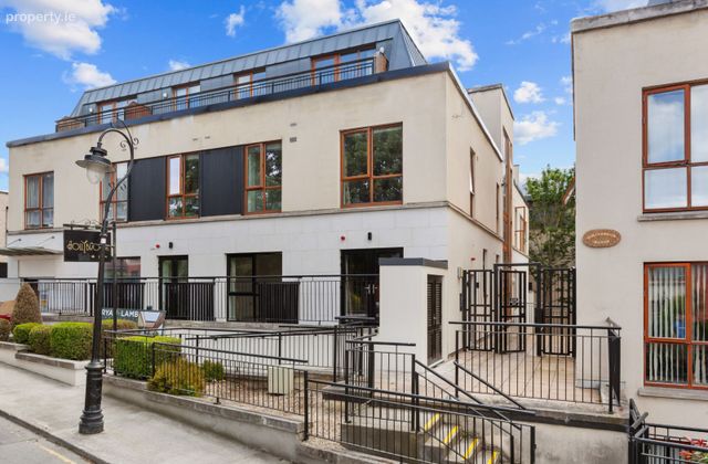 Apartment 17, Hollybrook Manor, Hollybrook Park, Clontarf, Dublin 3 - Click to view photos