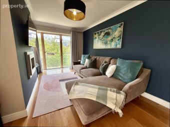 Apartment 93, The Oaks, Rockfield, Kilmacud, Co. Dublin - Image 2