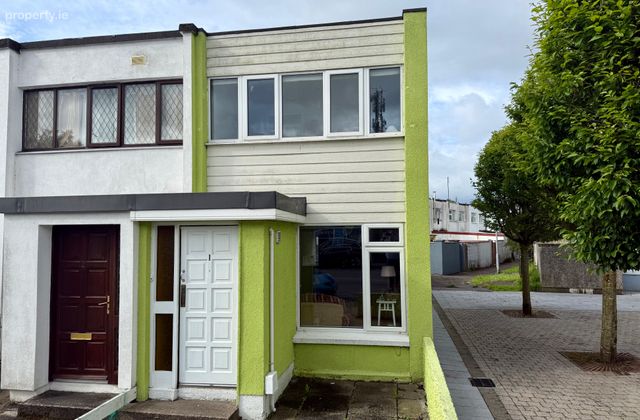 1 Lower Charles Street, Castlebar, Co. Mayo, Castlebar, Co. Mayo - Click to view photos