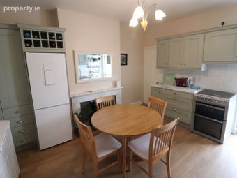 16 Saint Jude's Park, Saint Patrick's Road, Limerick City Centre, Co. Limerick - Image 4