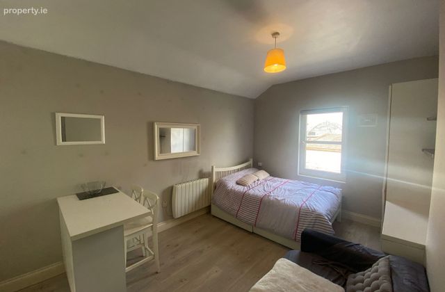 North Circular Road, Phibsborough, Dublin 7 - Click to view photos