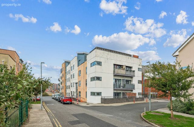 Apartment 3, Block 3, Grange Lodge Avenue, Clongriffin, Dublin 13 - Click to view photos