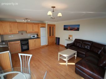 11 Maple Court, Mount Oval Village, Rochestown, Co. Cork - Image 3