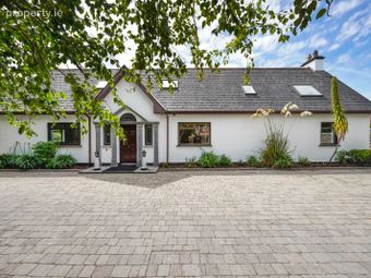 Murphystown House, Kilgobbin Road, Sandyford, Dublin 18 - Image 4