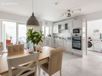1 Hunter's Hill, Gorey, Co. Wexford - Image 3