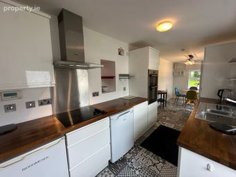 Rosserk Cottage, Lecarrow, Ballysakeery, Ballina, Co Mayo, Ballina, Co. Mayo - Image 2