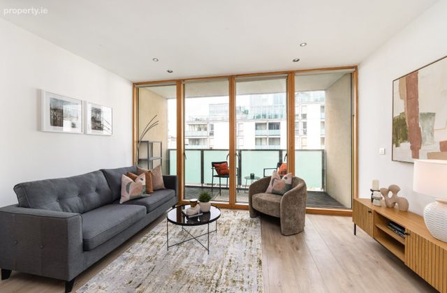 93 Kirkpatrick House, Spencer Dock, Dublin 1, Dublin 1 - Click to view photos