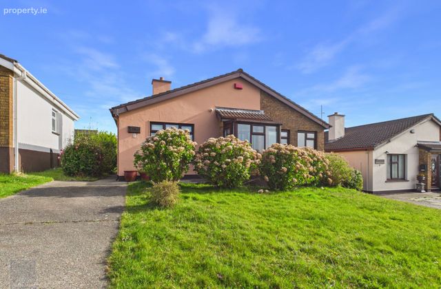 7 Oak Tree Rise, Newlands, Wexford Town, Co. Wexford - Click to view photos