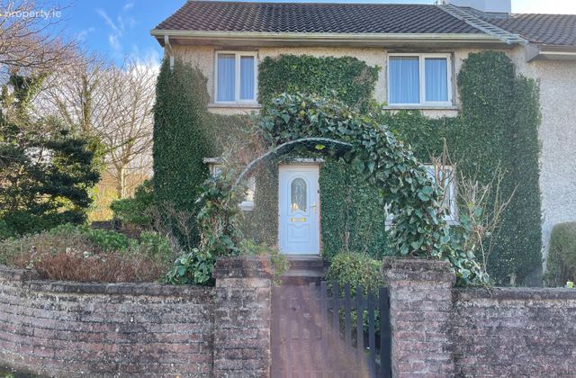 1 Saint Finian's Terrace, Waterville, Waterville, Co. Kerry - Click to view photos