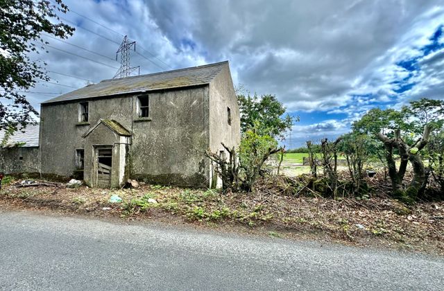 Treagh, Inniskeen, Co. Monaghan - Click to view photos