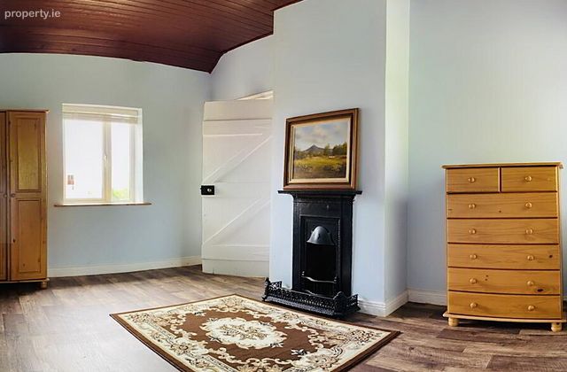 Bawnoge, Rathdangan, Baltinglass, Co. Wicklow, Baltinglass, Co. Wicklow - Click to view photos