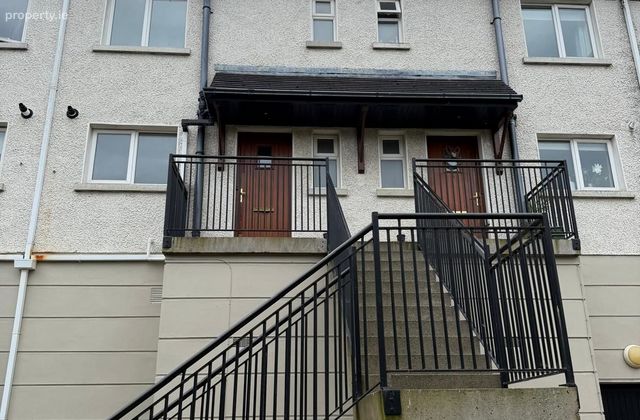 Bryanstown Court, Bryanstown Manor, Drogheda, Co. Louth - Click to view photos