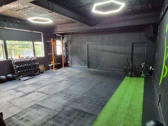 25a Jamestown Business Park, Finglas, Dublin 11 - Image 2