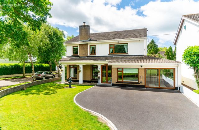 22 Oakleigh, Celbridge, Co. Kildare, Celbridge, Co. Kildare - Click to view photos