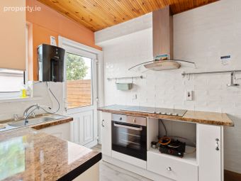 8 Moorefield Park, Newbridge, Co. Kildare - Image 5