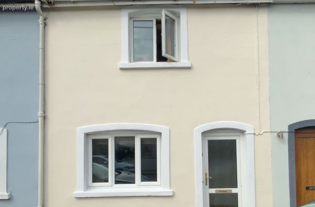 13 Saint Michael's Terrace, Arklow, Arklow, Co. Wicklow - Click to view photos