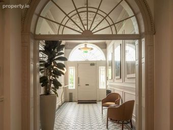 Merrion Square, Dublin 2 - Image 3