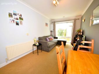 Apartment 3, El Greco, Saint James's Court, D04 Ax62, Sandymount, Dublin 4 - Image 3