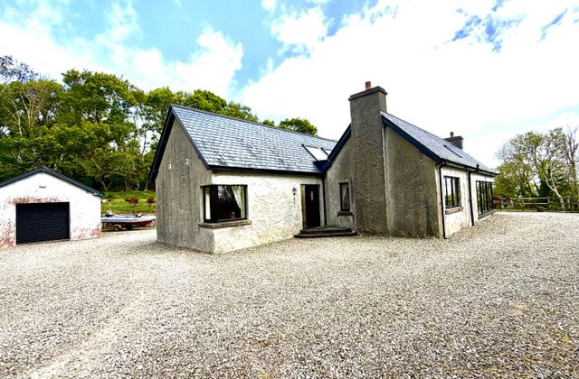 Tawnagh, Lahardane, Cuilkillew, Co. Mayo - Click to view photos