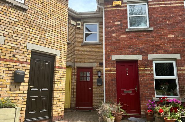 17 Merchant Square, East Wall, Dublin 3 - Click to view photos