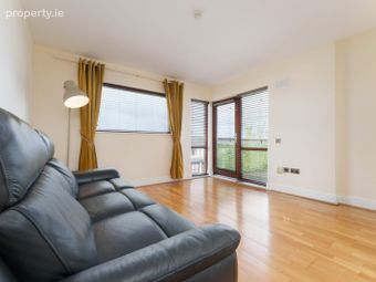 50 Hunters Hall, Hunters Place, Ballycullen, Dublin 24 - Image 2