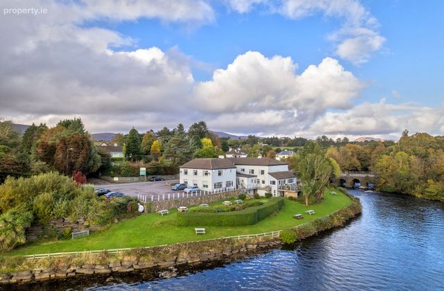 Ouvane Falls Inn, Ballylickey, Co. Cork - Click to view photos