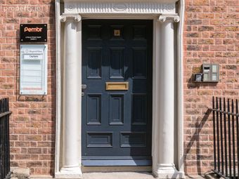 6 Mount Street Upper, Dublin 2 - Image 2