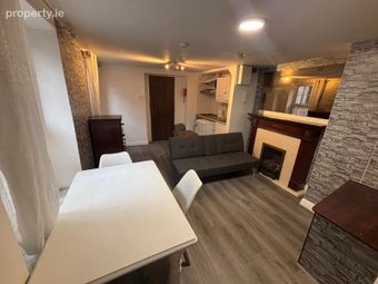 104 Pembroke Road, Ballsbridge, Dublin 4 - Image 2