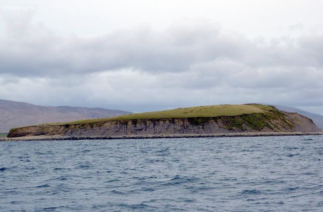 Roeillaun Island, Clew Bay, Westport, Co. Mayo, Newport, Co. Mayo - Click to view photos