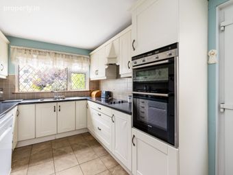 4 Ashleigh Lawns, Malahide, Co. Dublin, Malahide, Co. Dublin - Image 2