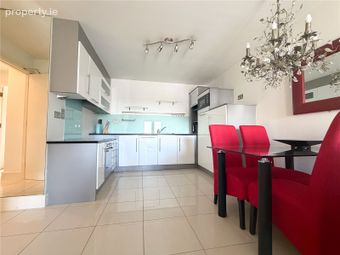 76 Cuirt Seoige, Bohermore, Galway City, Bohermore, Co. Galway - Image 3