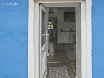'an Tigin', Aghada, Midleton, East Cork, Co. Cork - Image 2