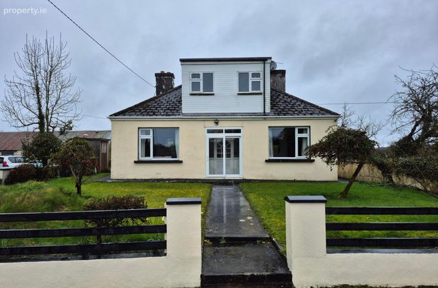 Bovinion, Mountbellew, Co. Galway, Mountbellew, Co. Galway - Click to view photos