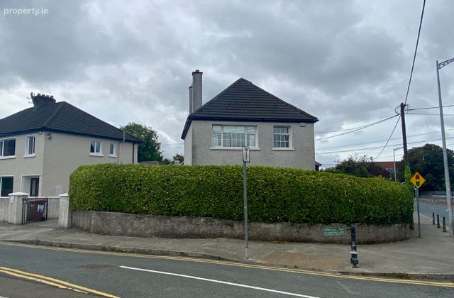 Saint Anne's, Ceanncora Lawn, Ballintemple, Co. Cork - Click to view photos