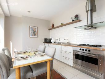 106 Merrion Village, Ballsbridge, Dublin 4, Ballsbridge, Dublin 4 - Image 4