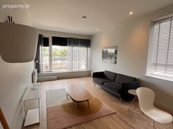 17 Grove House, The Grove, Goatstown, Dublin 14 - Image 2