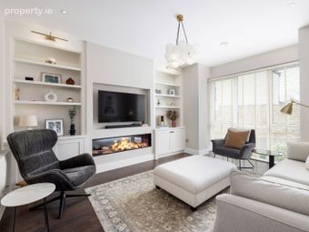 22 The Avenue, Carrickmines Manor, Carrickmines, Dublin 18 - Image 3