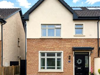 40 The Lawn, Janeville, Carrigaline, Co. Cork