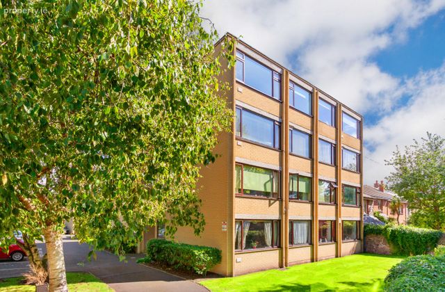 Apartment 2, Tower Court, Sandymount, Dublin 4 - Click to view photos