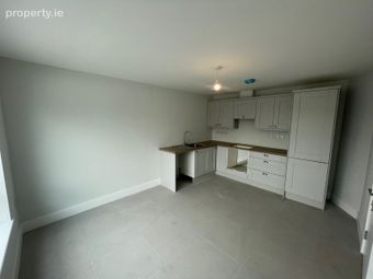 4 Davin Court, Redgate Road, Clareview, Co. Limerick - Image 4