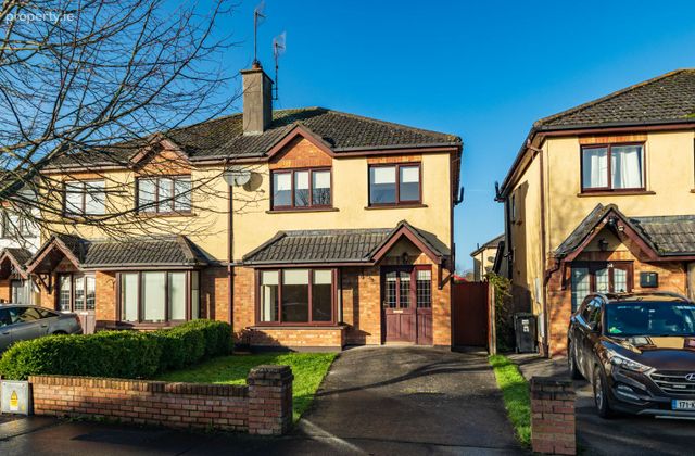 53 Corran Ard, Athy, Co. Kildare - Click to view photos
