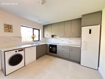 Semi-detached House, Ard Rua Meadows, Claremorris, Co Mayo, Claremorris, Co. Mayo - Image 4