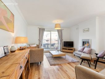 59 Ballintyre Grove, Dublin 16, Ballinteer, Dublin 16 - Image 2