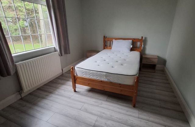 Barnetstown, Watergrasshill, Co. Cork - Click to view photos