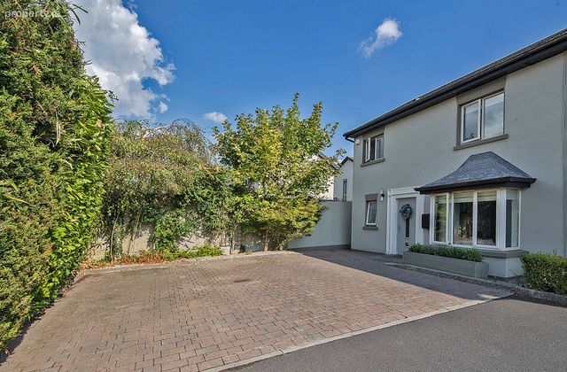 12 Waters Edge, Knockateemore, Dungarvan, Co. Waterford - Click to view photos