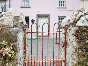 The Forge Masters Cottage, Hatchery Lane, Inistioge, Thomastown, Co. Kilkenny - Image 2