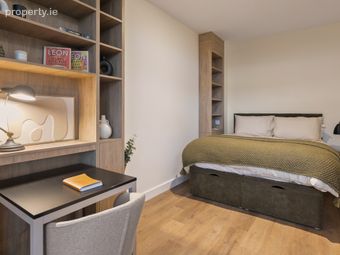 Penthouse Studio - Bills Included, Phibsborough, D07 V10E, Dublin 7