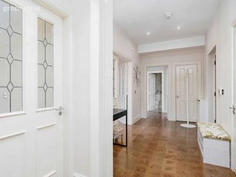 Penthouse @ 45 Ballintyre Square, Ballinteer, Dublin 16, Ballinteer, Dublin 16 - Image 2